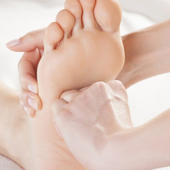 30-Minute Foot Reflexology ALTERNATIVE MEDICINE Shop Online at Special Price from Saudi Mega Deals