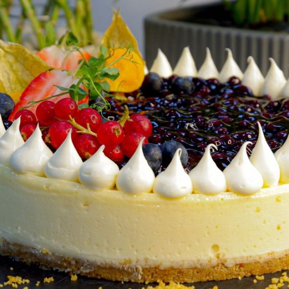 1, 2 Or 3 Kg Cake Of Choice At 4* Filaments At Southern Sun DESSERT Shop Online at Special Price from Saudi Mega Deals