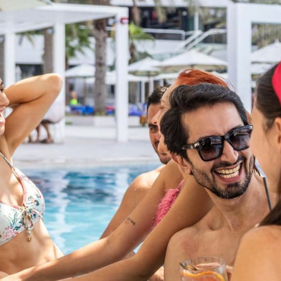 Buy Dip N Drunch For 1, 2, 3, Or 4 – Pool & Beach Access And More Mega Deals Now at Special Price in SaudiMegaDeals.com Dip N Drunch For 1, 2, 3, Or 4 – Pool & Beach Access And More WATER SPORTS Shop Online at Special Price from Saudi Mega Deals