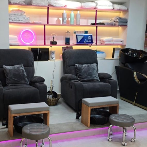 Relaxing Choice Of 45-, Or 60-Min Thai And Hot Stone Body Treatments MASSAGE Shop Online at Special Price from Saudi Mega Deals