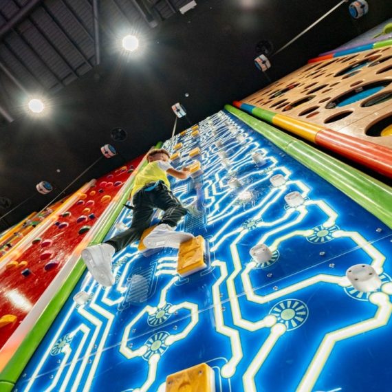Trampo Extreme – Trampoline Fun at Dubai Mall – Experiences Activities & Sightseeing Shop Online at Special Price from Saudi Mega Deals