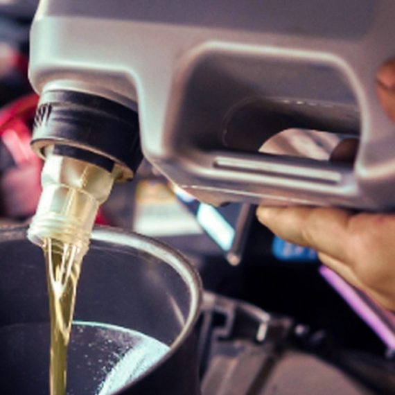 Oil Change CAR Shop Online at Special Price from Saudi Mega Deals