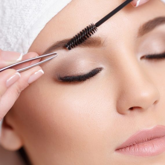 Transform Your Look With Classic Or Volume Eyelash Extensions FACIAL TREATMENTS Shop Online at Special Price from Saudi Mega Deals
