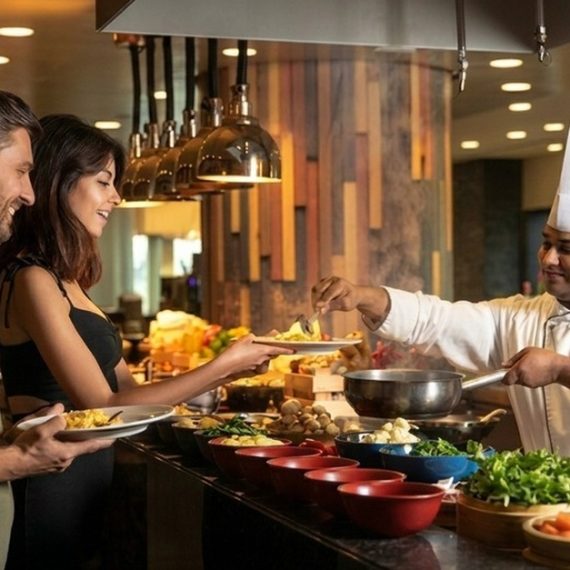 Festive Eid Lunch & Dinner Buffet Deals For 1, 2 Or 4 Cosmetics Shop Online at Special Price from Saudi Mega Deals