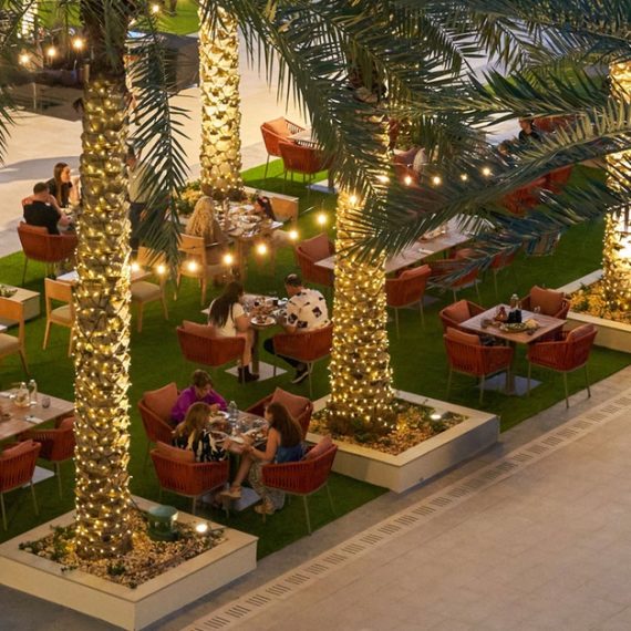 Weekend International Night Buffet For 1 Child Or 1, 2, 3 Or 4 Adult Cosmetics Shop Online at Special Price from Saudi Mega Deals